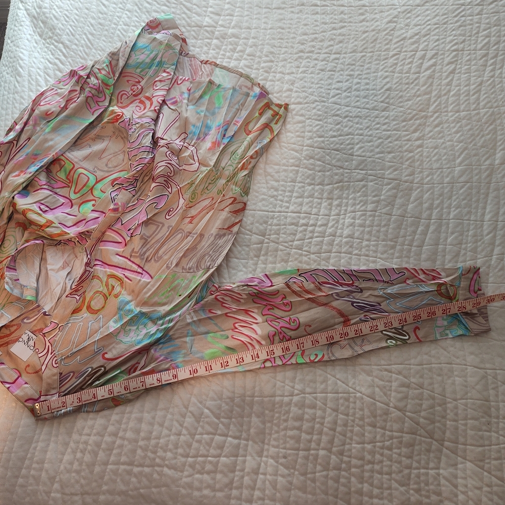 Neutral Multicolor Graphic Collarless Blouse - image 10